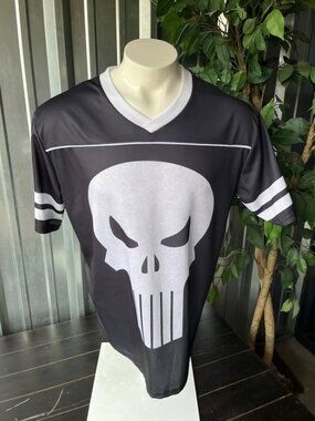 Punisher Jersey - Men Size Medium - New With Tags - Marvel Comics